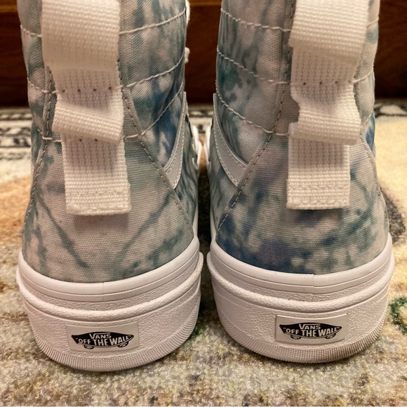 VANS SK8-HI SENTRY WOMENS Size 8.5 Lugged High Top boot Tie dye Blue Platform - Picture 5 of 15